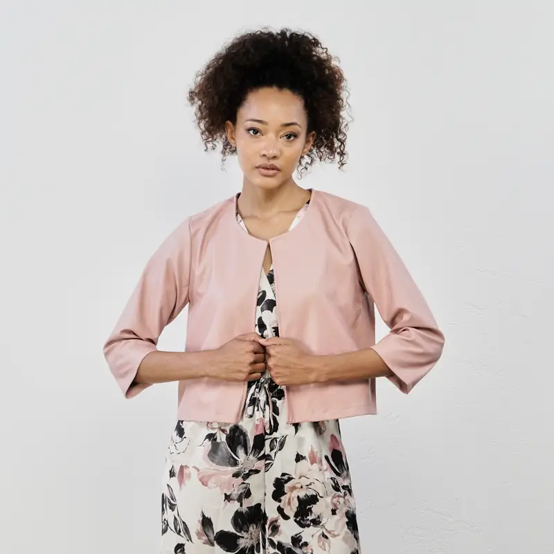 Giacca rosa senza bottoni