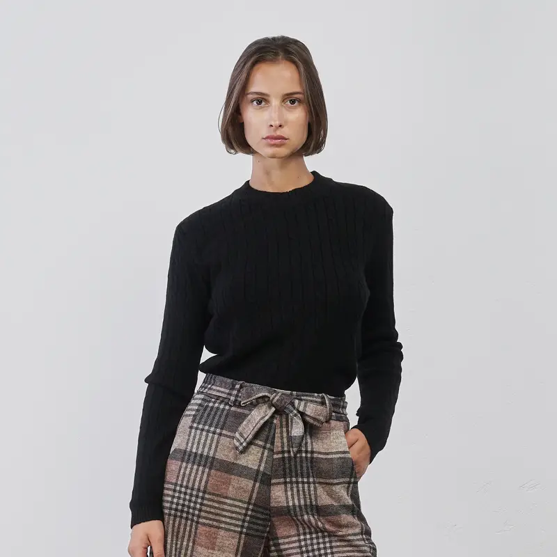 Maglioncino nero da donna in tessuto lavorato