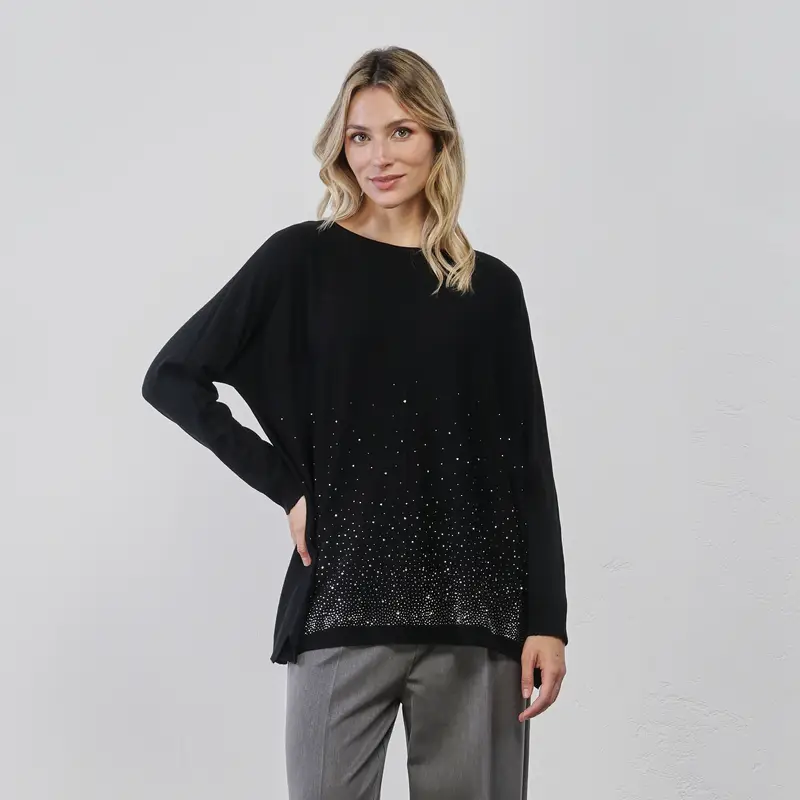 Maglione morbido nero da donna con strass