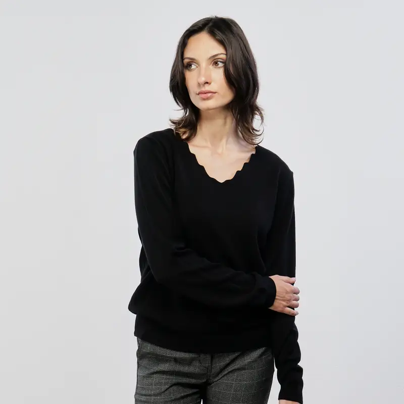 Maglione nero con viscosa