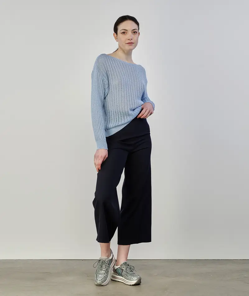 Pantaloni blu con gamba larga