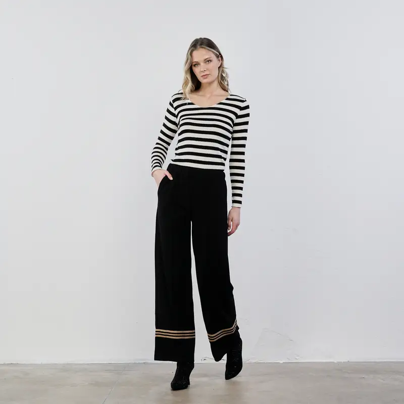 Pantaloni lunghi ampi neri con righe a contrasto