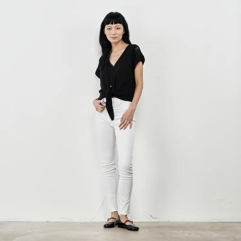 Pantaloni lunghi bianchi aderenti