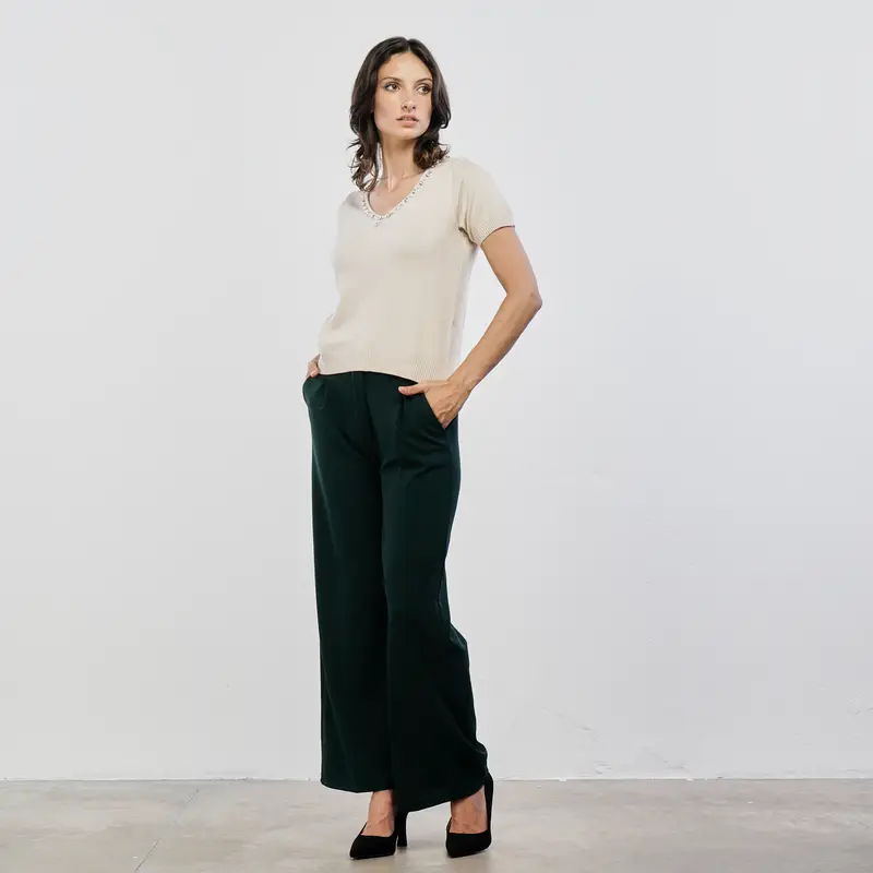 Pantaloni lunghi verdi con fondo ampio