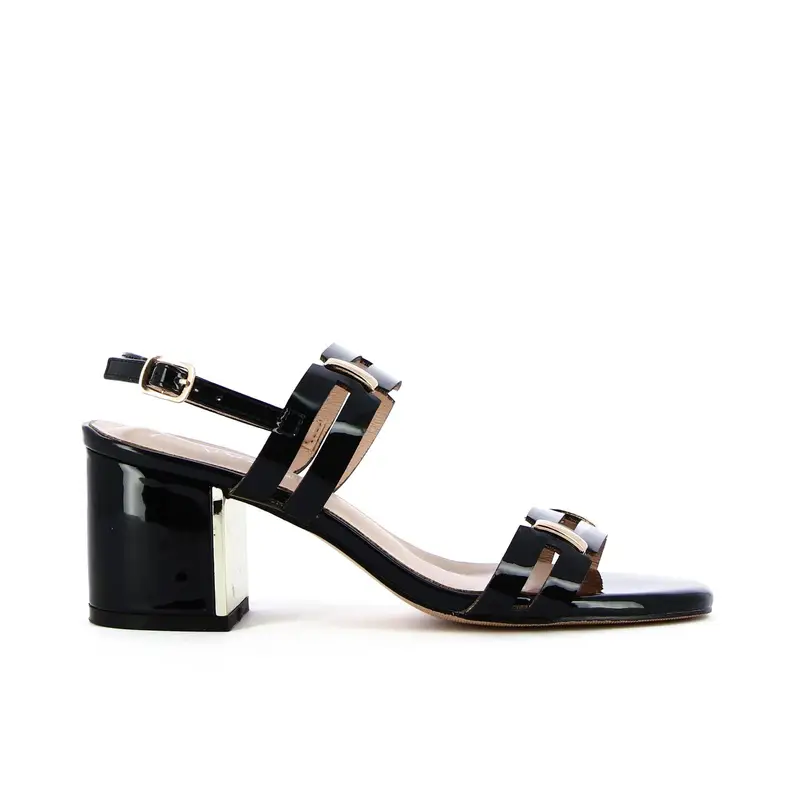 Sandali neri con dettagli oro e tacco medio largo