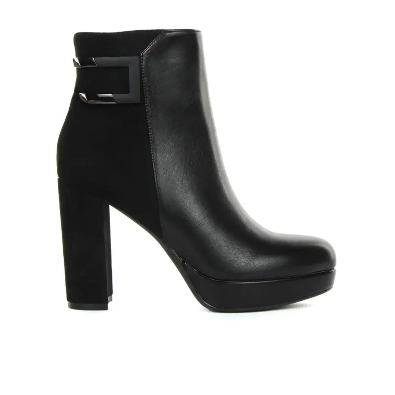 Stivaletti neri con tacco e plateau