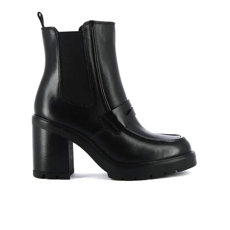 Stivaletti neri in pelle modello chelsea con tacco in gomma