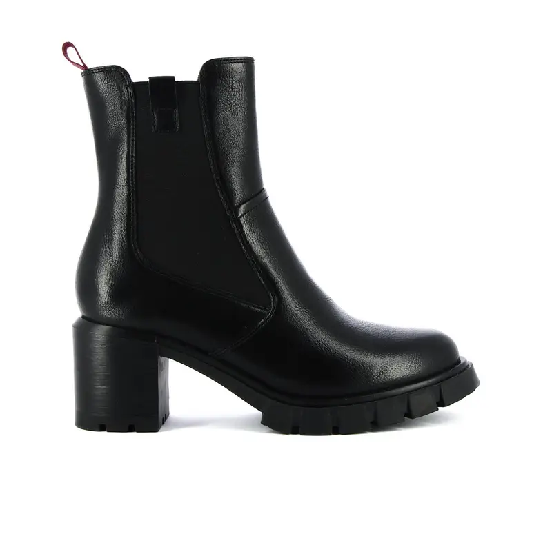 Stivaletti neri in pelle modello chelsea con tacco