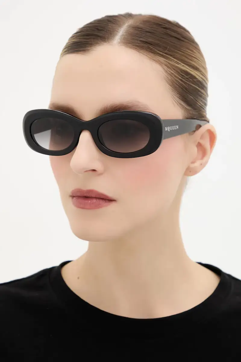 Alexander McQueen Occhiali da sole Donna Nero 3776728