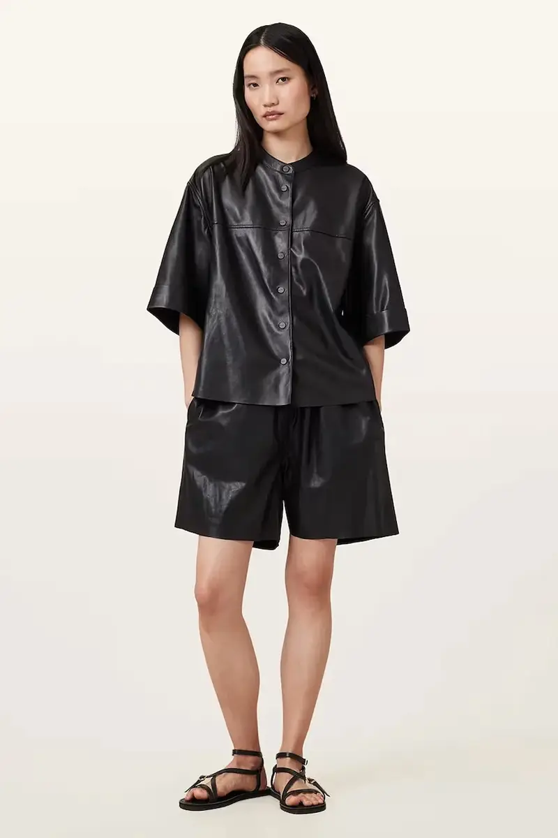 shorts in pelle ARLA donna colore nero W059TC