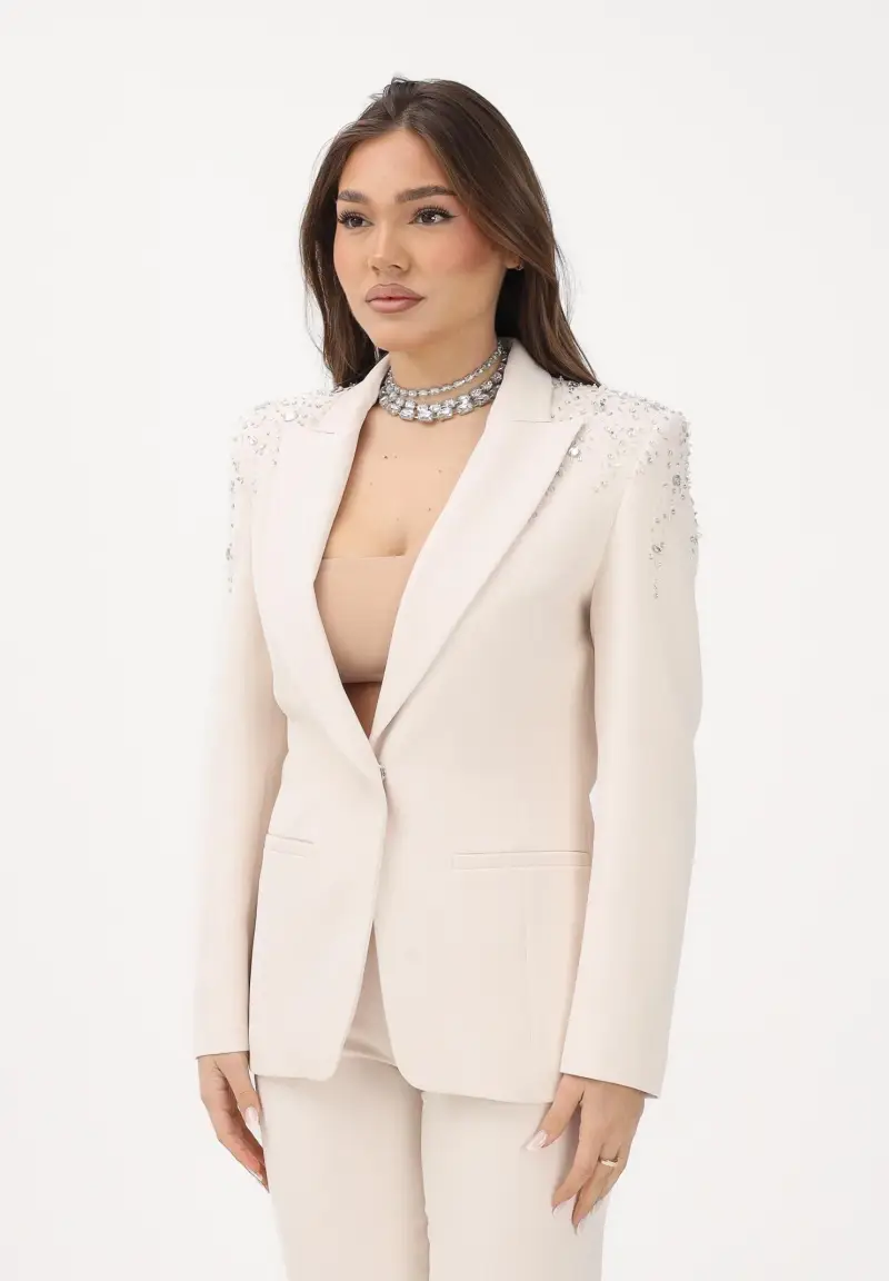 Giacca Maxilt panna da donna con applicazioni gioiello sulle spalle