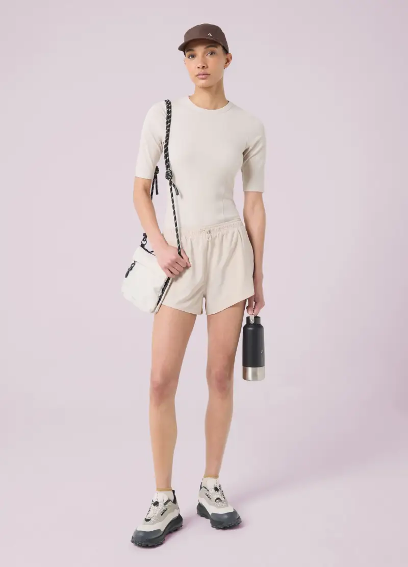 T-shirt In Modal Elasticizzato A Costine Altavia Studio, Donna, Bianco