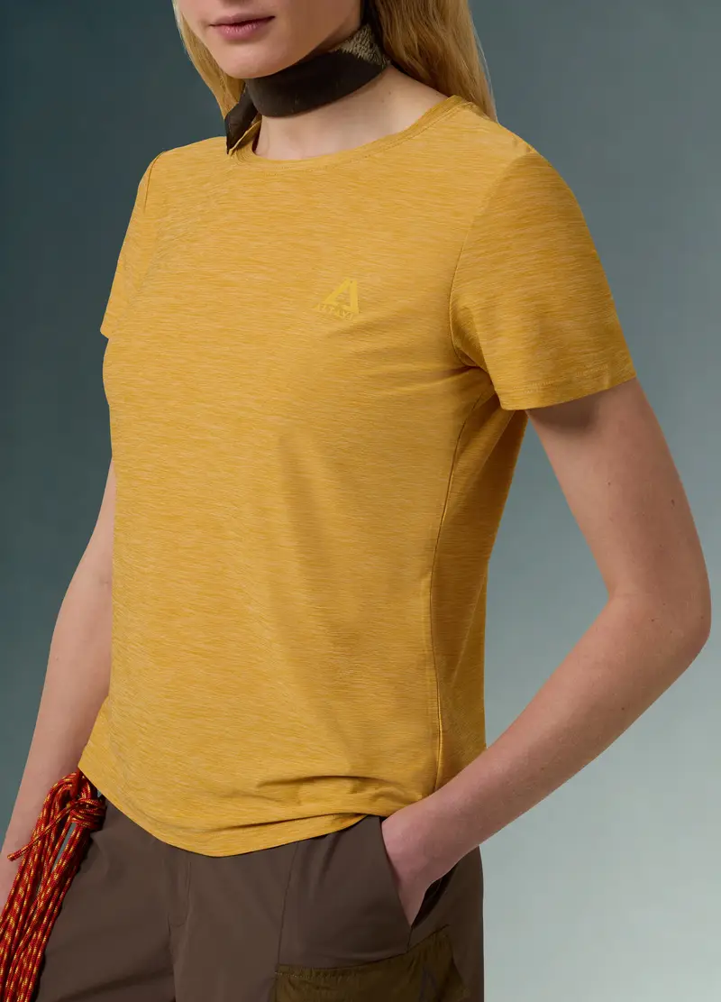 T-shirt Tecnica Altavia With Deborah Compagnoni, Donna, Giallo