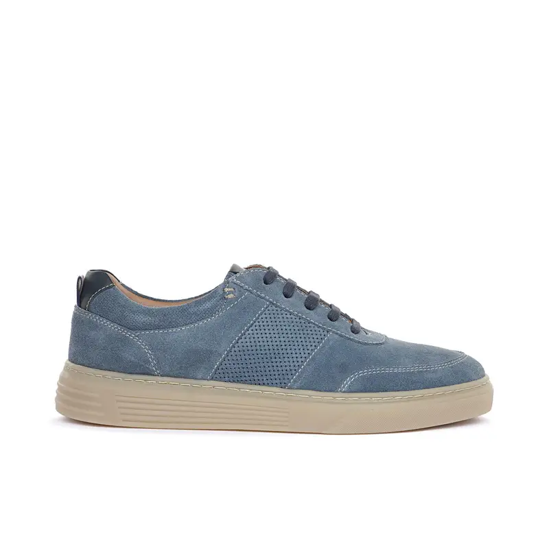 Sneakers blu in pelle con suola a contrasto
