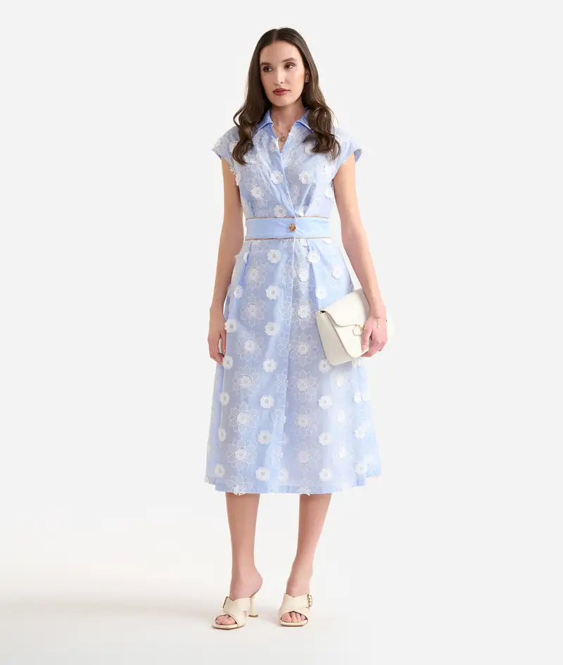 Abito in popeline di cotone con ricamo a fiori Azzurro