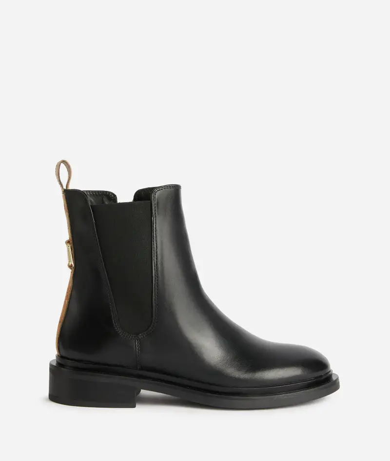 Beatles in pelle liscia con piastrina 1C Neri