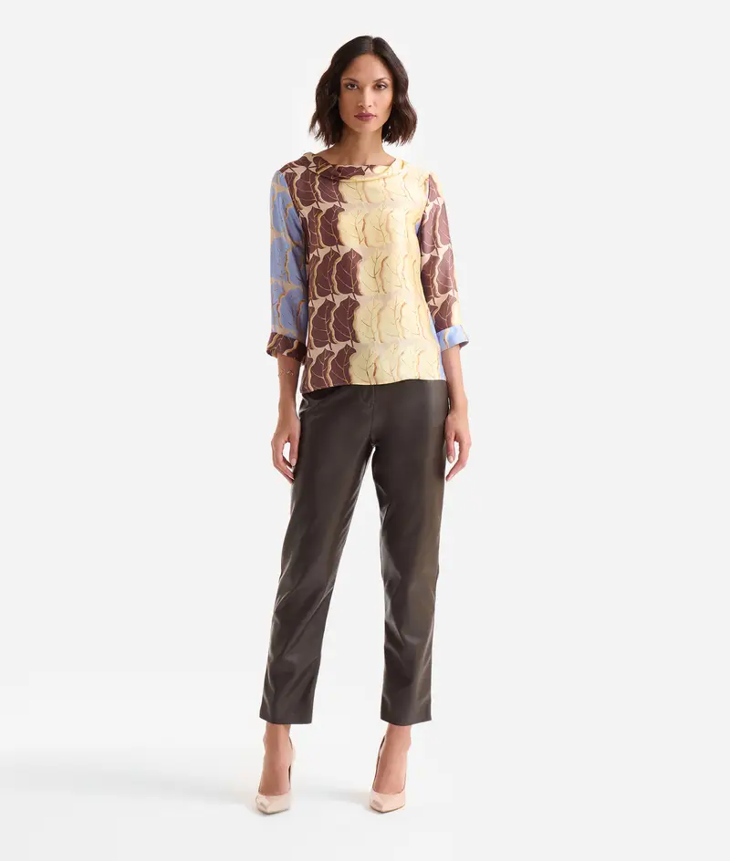 Blusa con collo a ciambella in viscosa Geo Foliage Naturale