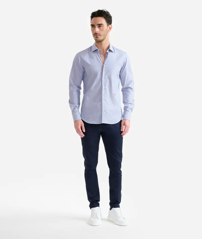 Camicia slim in cotone a righine con toppe Geo Classic Blu