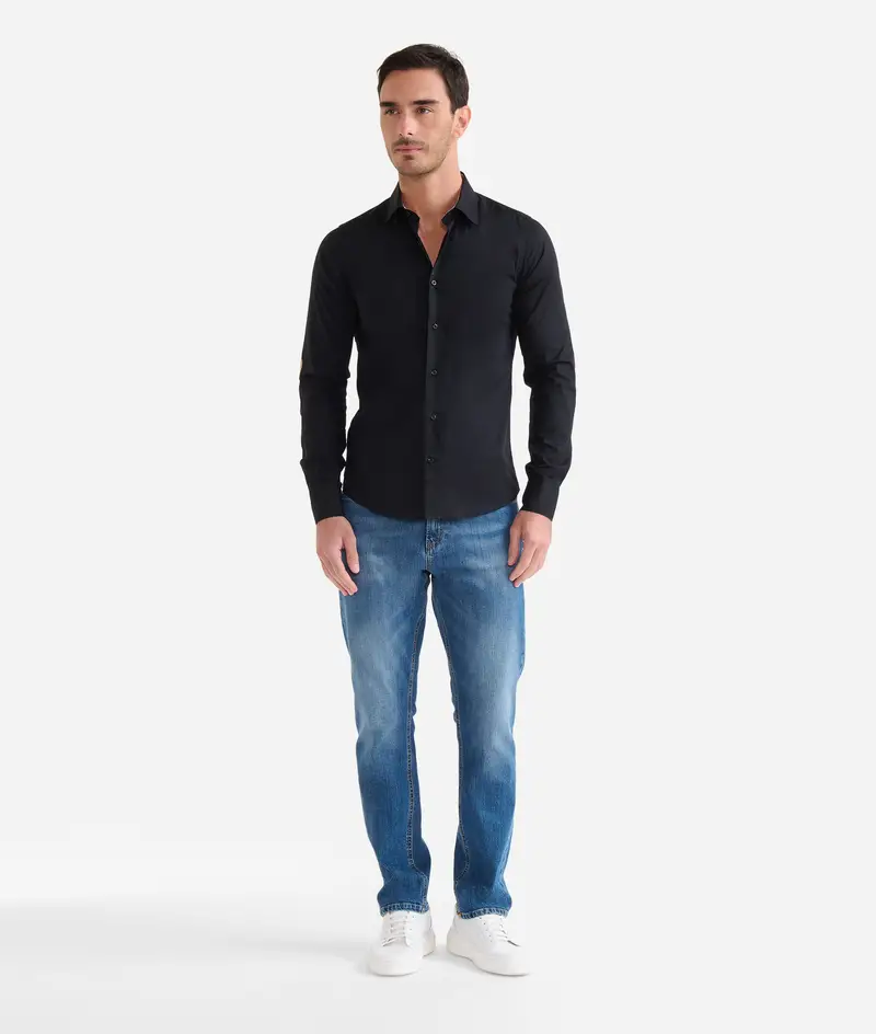 Camicia super slim in cotone stretch con toppe Geo Classic Nera