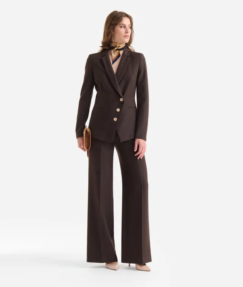 Giacca in tessuto stretch con bottoni asimmetrici Cioccolato