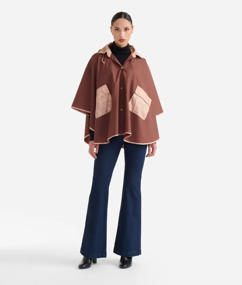 Poncho impermeabile corto Marrone