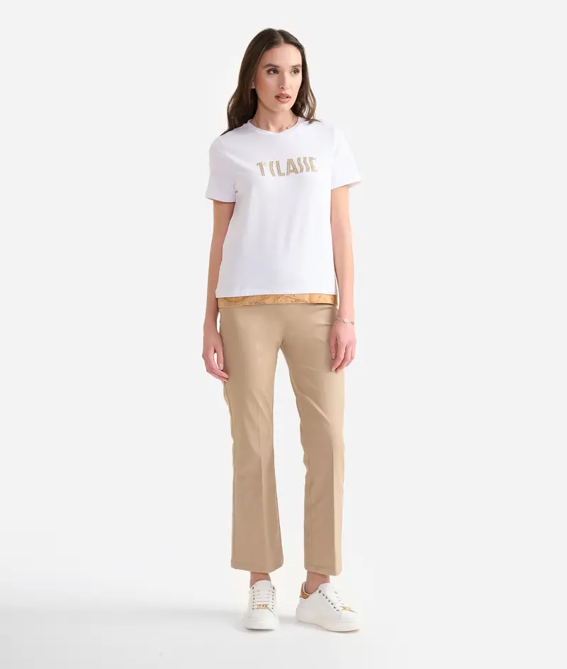 T-shirt in jersey di cotone stretch con logo borchiette Bianca