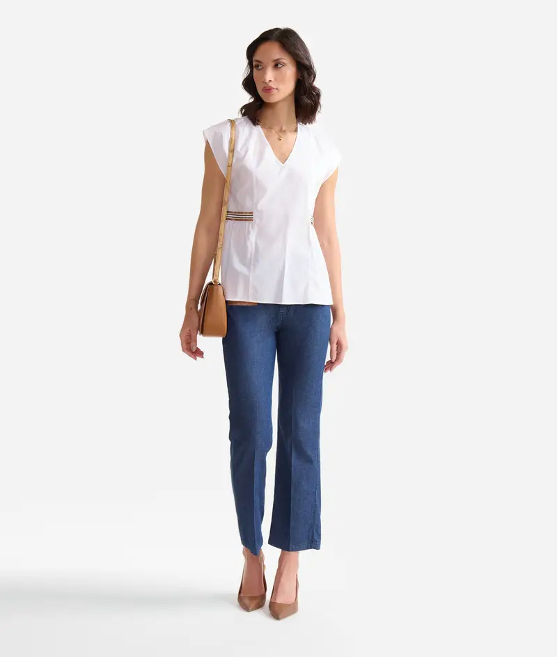 Top in popeline di cotone stretch con passamanerie Bianco