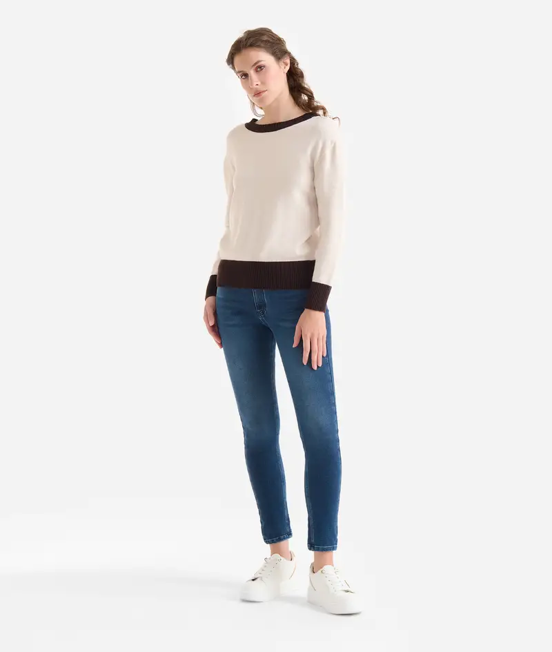 Tricot in filato di viscosa stretch con nastri Geo Classic Latte e Caffè