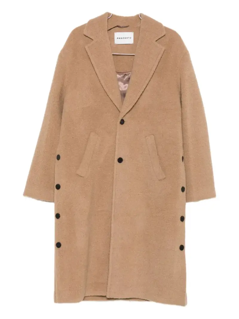Amaranto Cappotto beige con bottoni