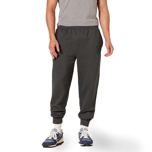 Amazon Essentials Pantaloni Sportivi da Jogging Taglio Rilassato, in Pile, Vestibilità Comoda Uomo, Carbone, L