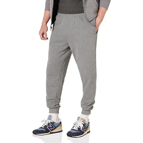 Amazon Essentials Pantaloni Sportivi da Jogging Taglio Rilassato, in Pile, Vestibilità Comoda Uomo, Grigio Chiaro
