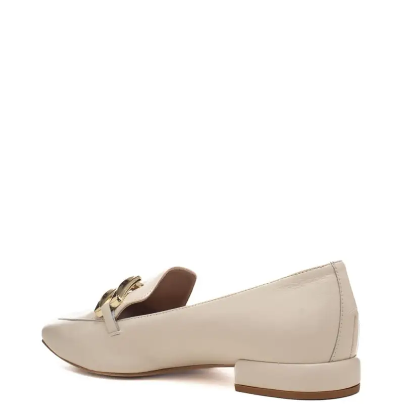 Andrea Pinto scarpe basse da donna con catena sul davanti in pelle avorio crudo miniatura 3