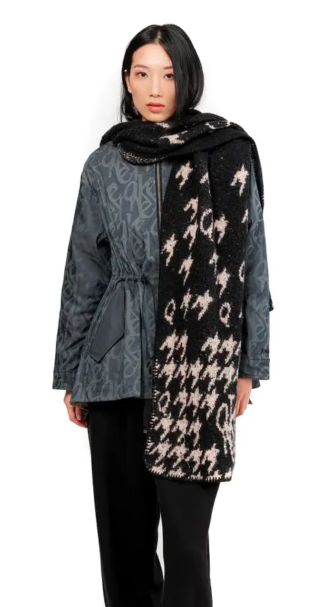 Sciarpa con cappuccio Anekke Nera 41480-232