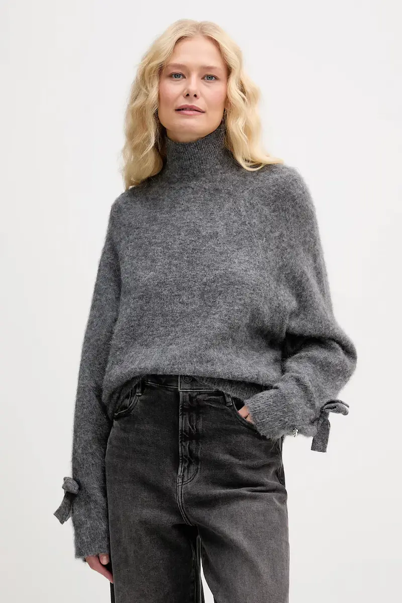 maglione con lana colore grigio 181007