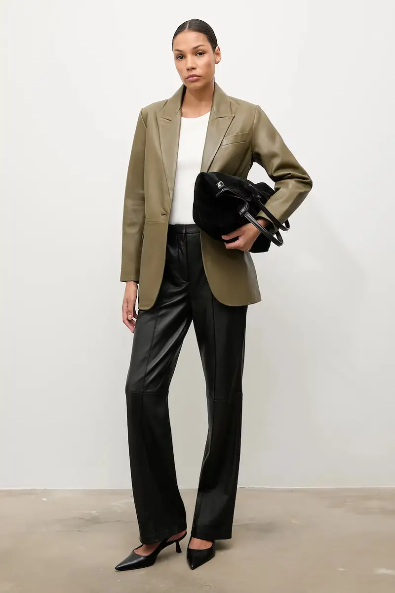 blazer in pelle colore verde