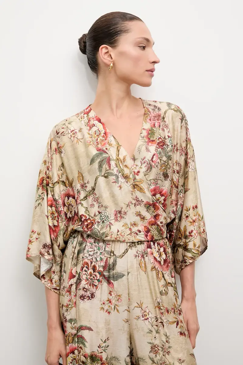 camicetta donna colore beige