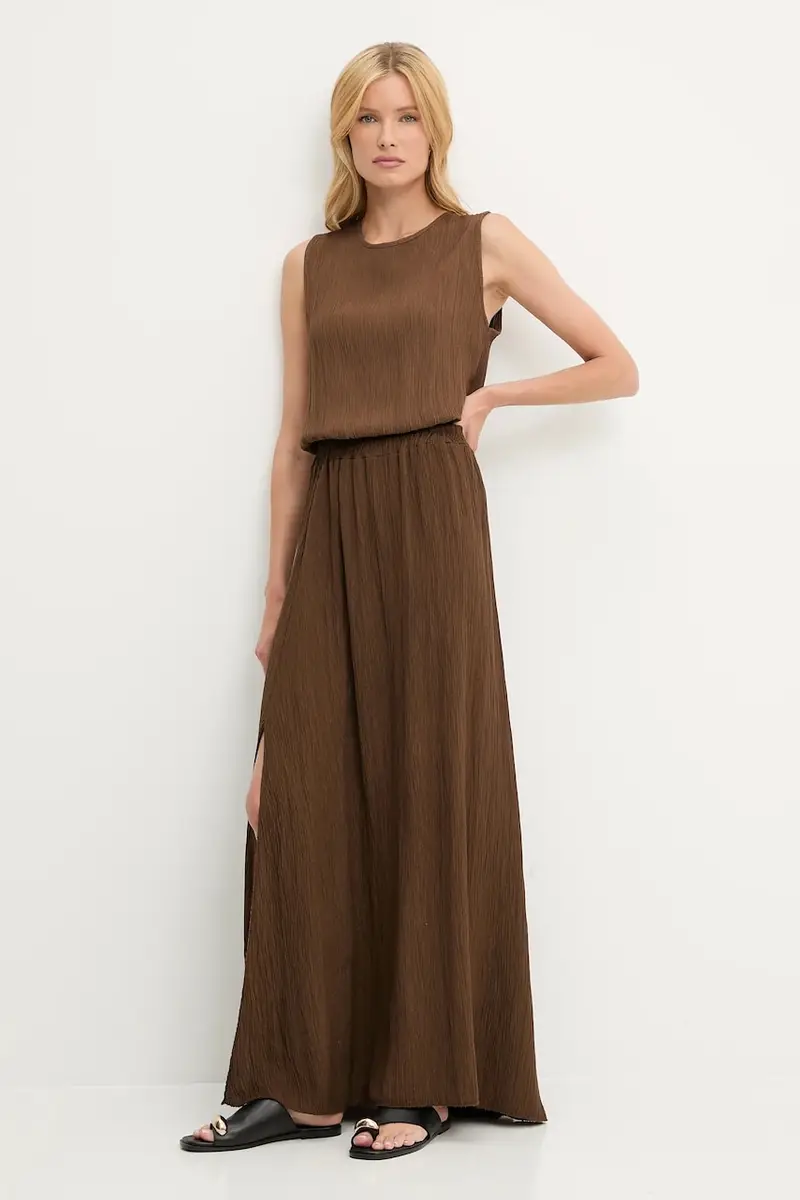 camicetta e gonna donna colore marrone