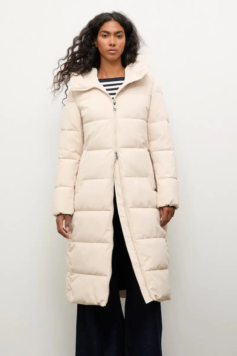 cappotto colore beige miniatura 2