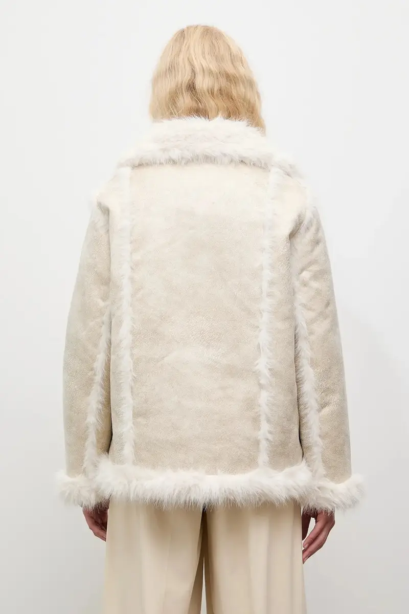 cappotto colore beige miniatura 5