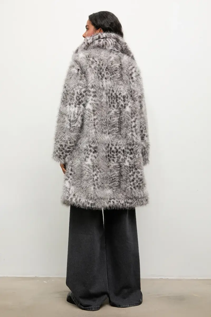 cappotto colore grigio miniatura 4