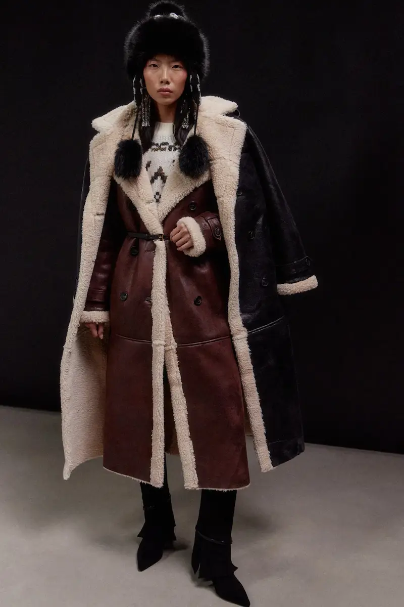 cappotto colore marrone