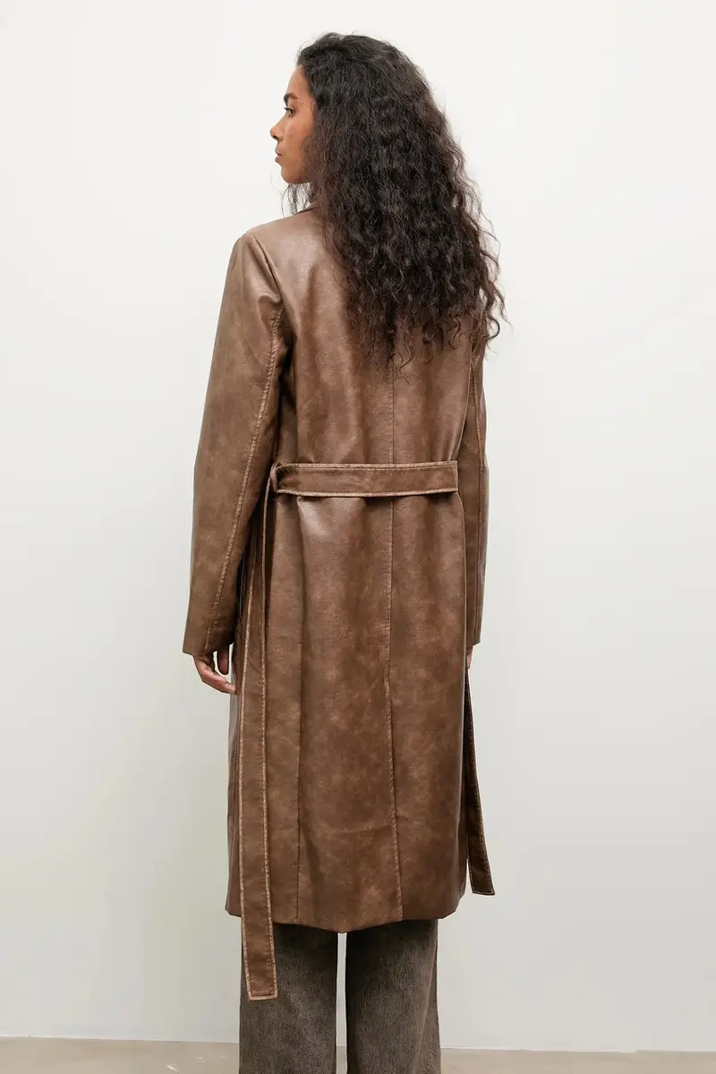 cappotto colore marrone miniatura 3