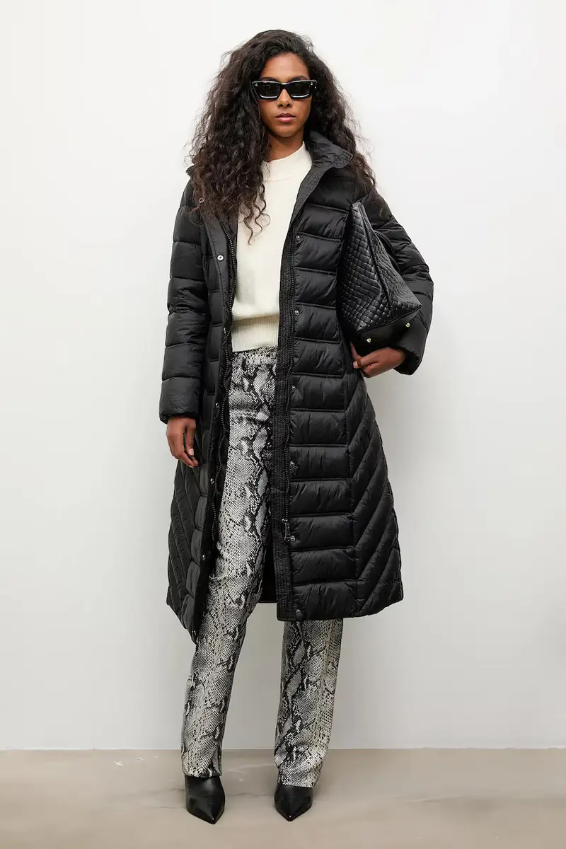 cappotto colore nero