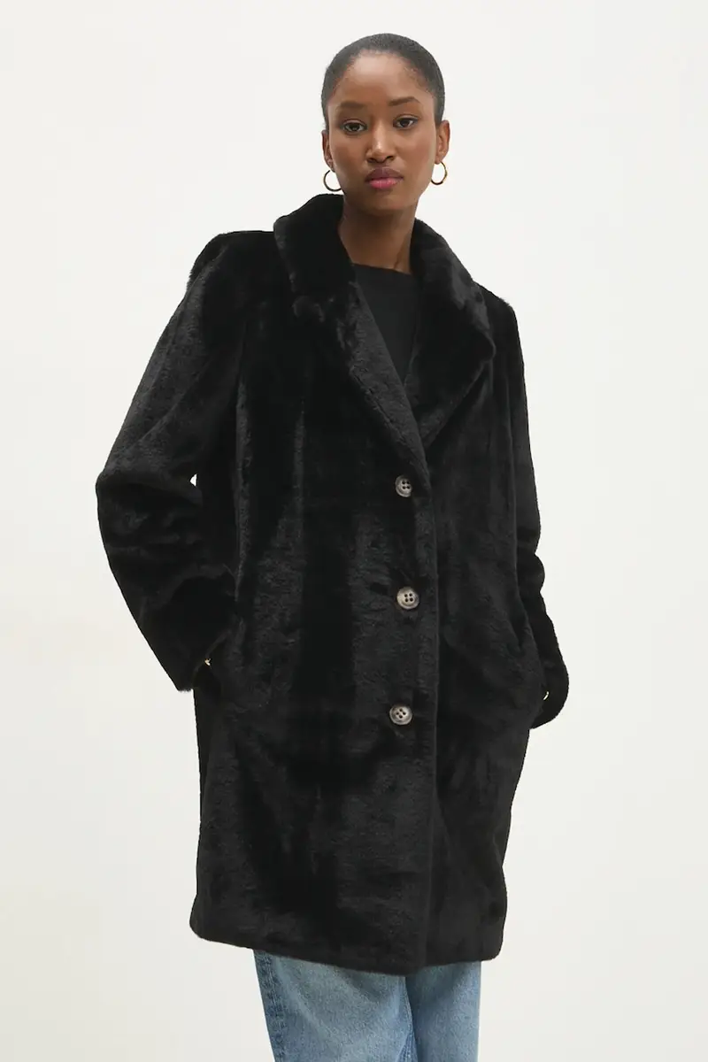 cappotto donna colore nero