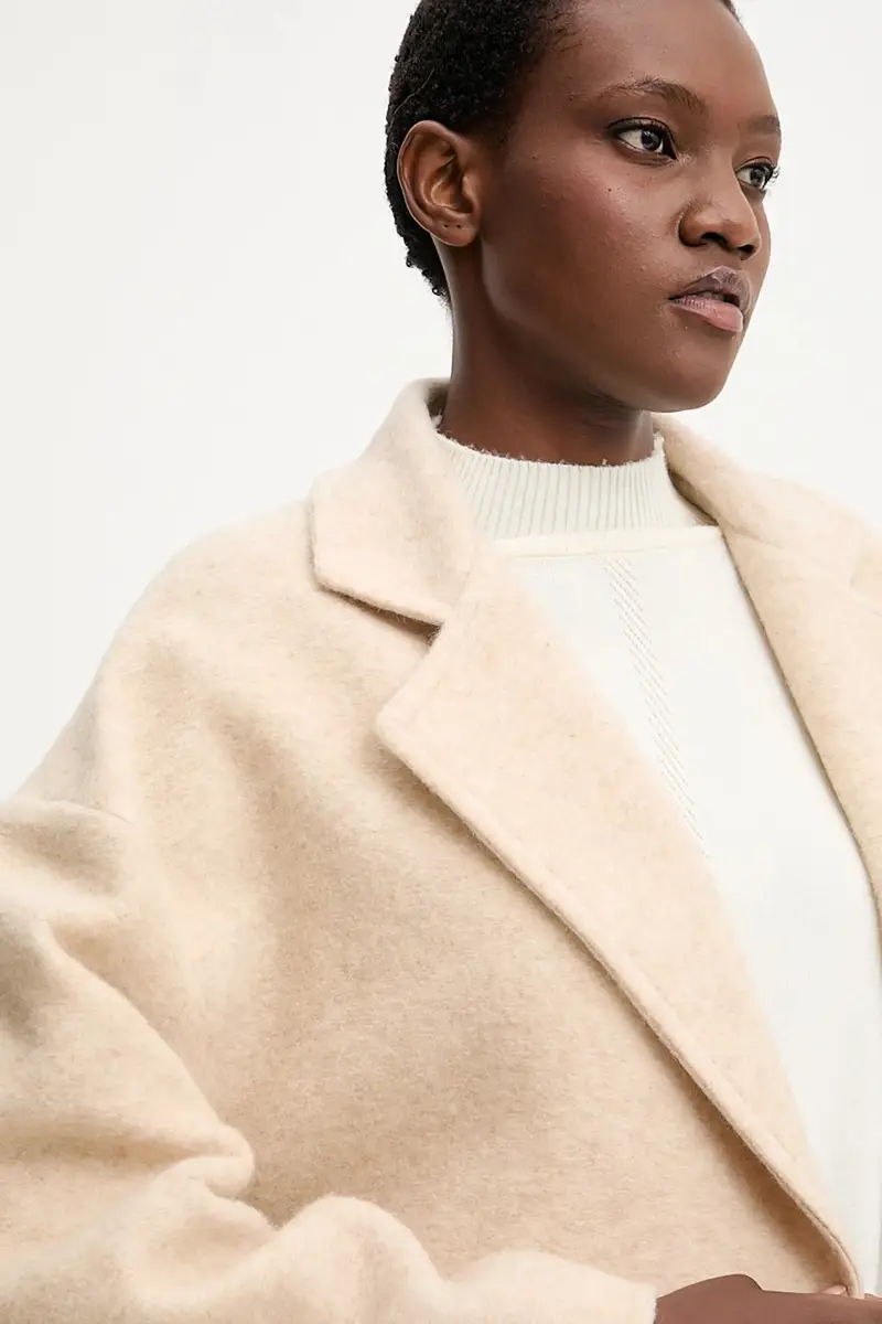 cappotto in lana colore beige miniatura 4