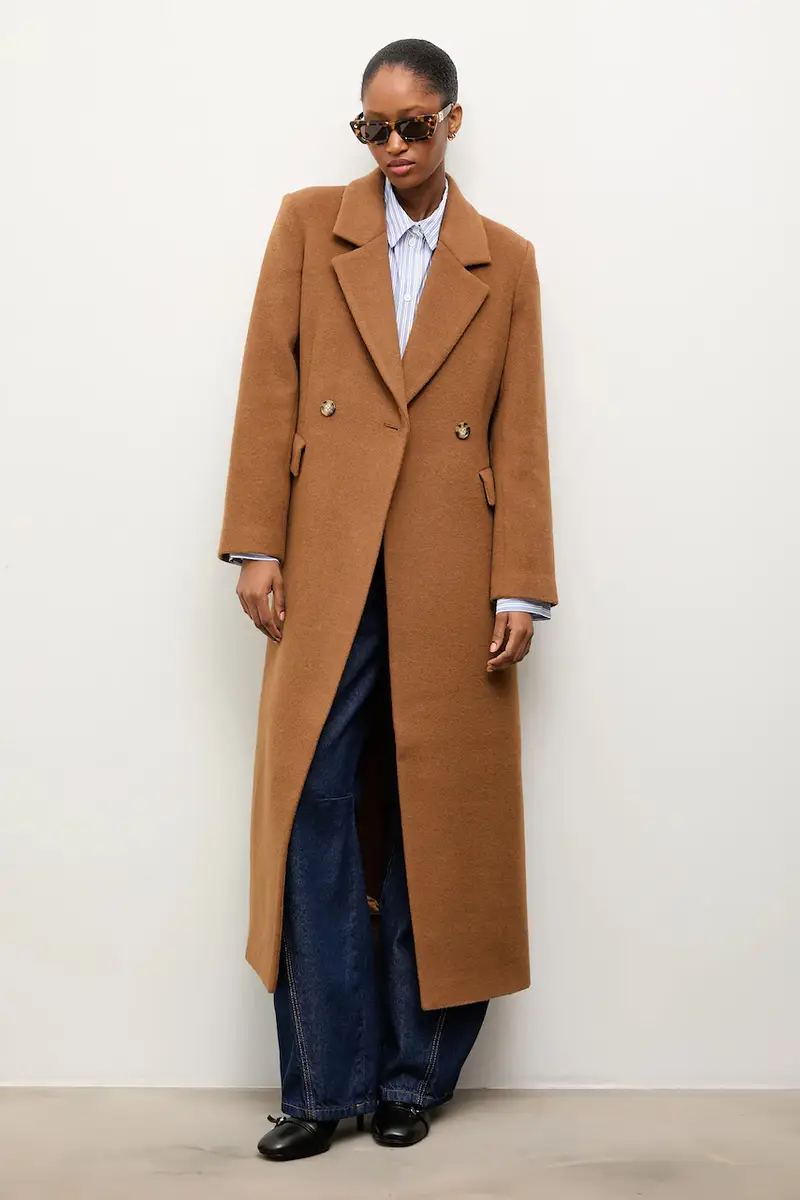 cappotto in lana colore beige