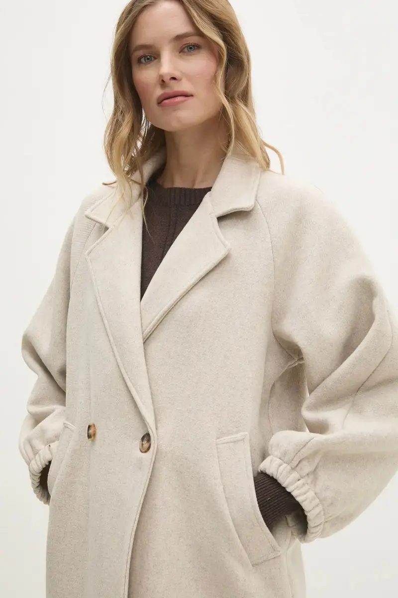 cappotto in lana colore beige miniatura 4