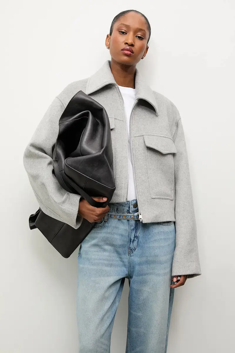 cappotto in lana colore grigio