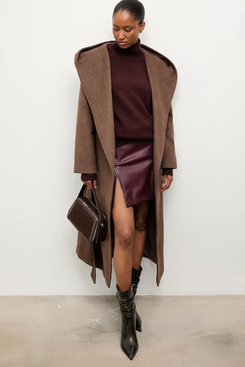 cappotto in lana colore marrone