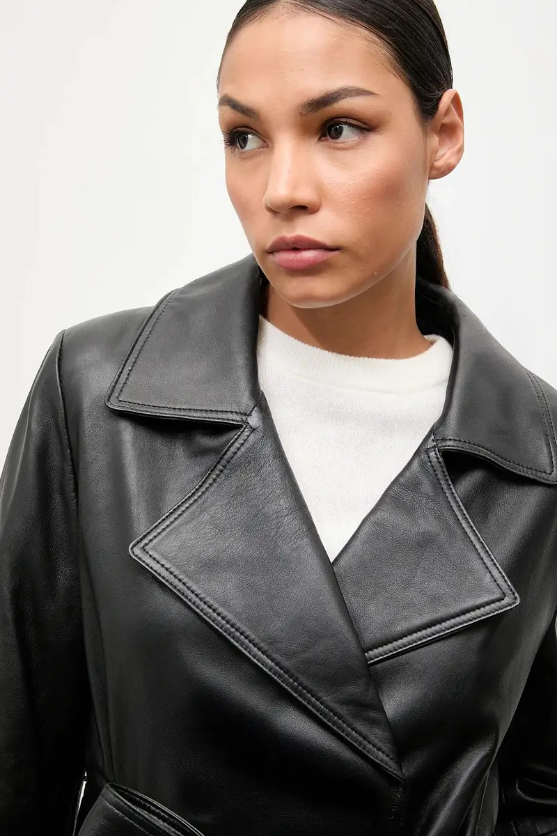 cappotto in pelle colore nero miniatura 5